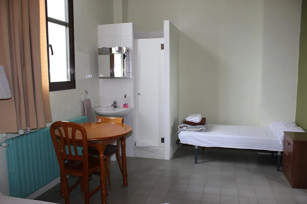Alberg Solidanca Hostel Palafrugell 0*,  Španělsko